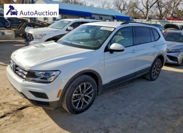 Volkswagen Tiguan II 2021 Volkswagen Tiguan S 2021 2.0 Benzyna 184KM