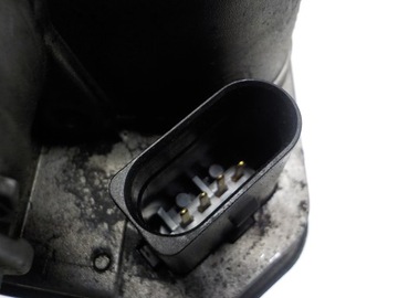 ДРОССЕЛЬ VW SEAT SKODA 1.9 TDI 038128063G V100