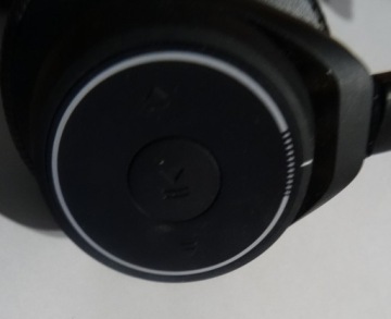 НАУШНИКИ Poly Plantronics Voyager Focus Poly B825