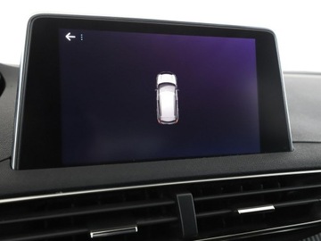 Peugeot 3008 II Crossover 1.5 BlueHDI 130KM 2019 Peugeot 3008 Niski przebieg Virtual Navi Czujniki, zdjęcie 23