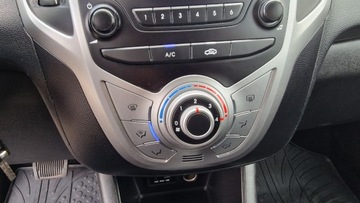 Hyundai ix20 Mikrovan 1.6 CVVT 125KM 2014 Hyundai ix20 Sliczny Hyundai IX20 Automat Niski prze.134 tys.km 1.6 124KM, zdjęcie 22