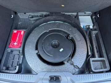 Ford Focus IV Hatchback 1.5 EcoBoost 150KM 2019 Ford Focus Full LedNaviAsystent ParkowaniaST-LINEFull OpcjaORYGINALNY LAKI, zdjęcie 33