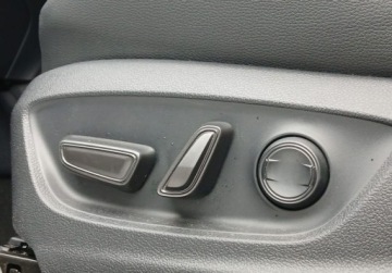 Toyota C-HR II SUV Plug-In 2.0 Hybrid Dynamic Force Plug-in  223KM 2025 Toyota C-HR C-HR PHEV Executive FV23 Salon PL Serwis ASO 1 wl., zdjęcie 34