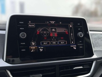 Volkswagen T-Roc I SUV Facelifting 1.5 TSI ACT 150KM 2024 Volkswagen T-Roc TSI 150KM Style Pakiet zimowy Keyless Aktywny tempomat, zdjęcie 29