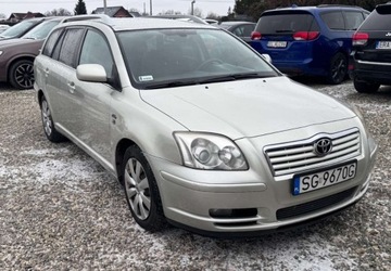 Toyota Avensis II Kombi 2.0 D-4D 116KM 2003 Toyota Avensis 2003 r. 2.0 Diesel 116KM, zdjęcie 7