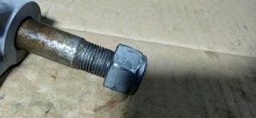 SUZUKI GSF 400 BANDIT ось ось болт колеса задняя втулка задняя задняя