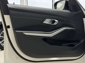 BMW Seria 3 G20-G21 Touring 2.0 320i 184KM 2021 BMW Seria 3 Sport Line Panorama CarPlayAndroid Auto Nawigacja 2.0, zdjęcie 11