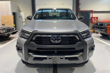 Toyota Hilux VIII Podwójna kabina Facelifting 2024 2.8 D-4D 204KM 2026 TOYOTA HiLux Double Cab Invincible Pickup 2.8 204KM 2026, zdjęcie 1