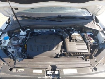 Volkswagen Tiguan II 2021 Volkswagen Tiguan 2021r., 2.0L 2.0 Benzyna 184KM, zdjęcie 11