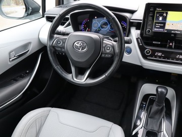 Toyota Corolla XII 2019 Toyota Corolla 2.0 Hybrid, Salon Polska, zdjęcie 6