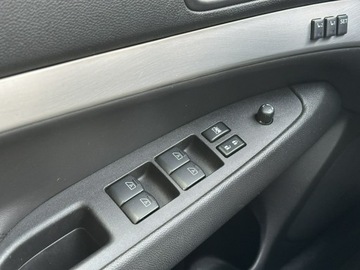 Infiniti G G37 Sedan Facelifting 3.7 V6 320KM 2013 Infiniti G37 3.7 V6 24V 320KM 2013r kamera, FV23%, zdjęcie 14