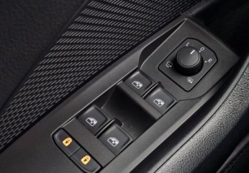 Skoda Octavia IV Scout 1.5 TSI ACT 150KM 2024 Skoda Octavia Virtual Cockpit - Tempomat - Podgrz. szyba, kierownica, fote, zdjęcie 18