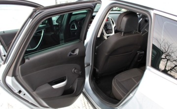 Opel Astra J Sports Tourer 2.0 CDTI ECOTEC 160KM 2011 Opel Astra 2.0 d Bi-xenony Led 1 rok gwarancji w cenie 2.0 Diesel, zdjęcie 11