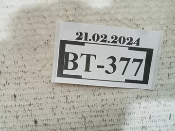 BT-377 KIA CARENS IV UZAMČENÍ KRYT KUFRU