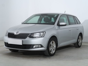 Skoda Fabia III Kombi 1.2 TSI 110KM 2016 Skoda Fabia 1.2 TSI, Salon Polska, Serwis ASO, zdjęcie 1