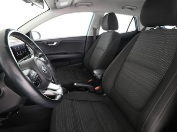 Kia Stonic I Crossover Facelifting 1.0 T-GDI 100KM 2020 Kia Stonic automat klima auto grzane fotele navi, zdjęcie 12