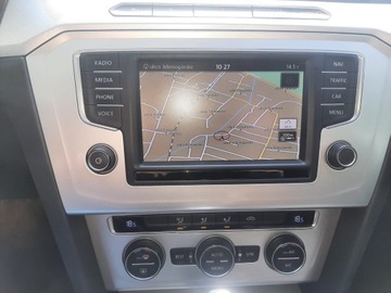 Volkswagen Passat B8 Variant 2.0 TDI 150KM 2014 VW PASSAT Variant (3G5) 2.0 TDI 150 KM DSG, zdjęcie 15