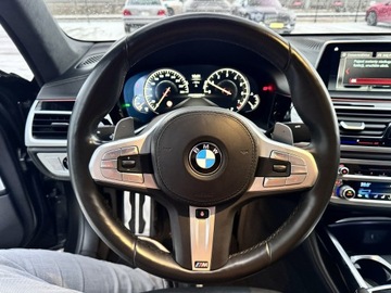 BMW Seria 7 G11-G12 M Lang 760i 610KM 2017 BMW M760 i 609 KM, 3.7s do 100 km/h. Salon PL. FV., zdjęcie 25