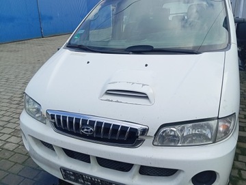 HYUNDAI H-1 97-07 KAPOTA