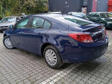 Opel Insignia I Sedan 1.8 Twinport ECOTEC 140KM 2009 Opel Insignia 1.8 PROSTA benzyna ORYGINALNY przebieg 134 tys. km stan IDEA, zdjęcie 7