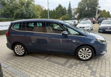 Opel Zafira C Tourer Facelifting 1.4 Turbo 140KM 2017 Opel Zafira 1,4 140KM Automat Klima Navi Kamera 7-osobowy 1.4 Benzyna 140KM, zdjęcie 4