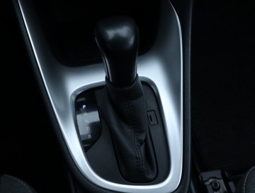 Toyota Yaris III Hatchback 5d Facelifting 2017 1.5 Hybrid 100KM 2020 Toyota Yaris 1.5 Hybrid, Salon Polska, zdjęcie 14