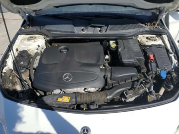 Mercedes CLA C117 2018 Mercedes-Benz CLA 250 2018 2.0 Benzyna 208KM, zdjęcie 6