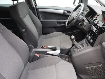 Opel Zafira B 1.6 Twinport ecoFLEX 115KM 2010 Opel Zafira 1.6, GAZ, 7 miejsc, Klima, zdjęcie 8