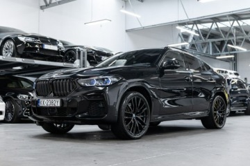 BMW X6 G06 SUV 3.0 40d 340KM 2023 BMW X6 40d. All Black. Gwarancja 05.2027., zdjęcie 9