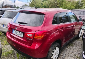 Mitsubishi ASX I SUV 1.8 DID MIVEC 150KM 2013 Mitsubishi ASX I rej 2014r, SALON POLSKA. 1.8Diesel. 4x4. Uszkodzony lewy, zdjęcie 3
