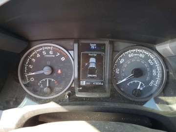 Toyota Tacoma II 2023 Toyota Tacoma Double Cab 2023 3.5l 3.5 Benzyna 278KM, zdjęcie 2