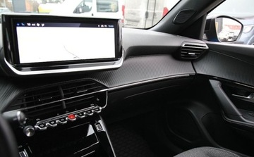 Peugeot 2008 II SUV Facelifting 1.2 PureTech 130KM 2024 Peugeot 2008 PureTech 130 Allure SS EAT8 2024 Polift SalonPLGwarancja od, zdjęcie 22