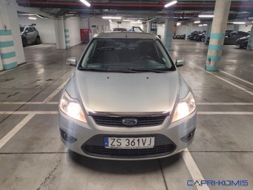 Ford Focus II Hatchback 5d 1.6 Duratec 100KM 2010 Ford Focus 1.6i Klimatronik I wlasciciel Bezwypadkowy 1.6 Benzyna 100KM, zdjęcie 19