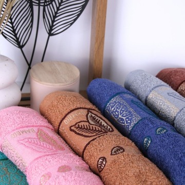 НАБОР ИЗ 6 БЕСПЛАТНЫХ БАННЫХ ПОЛОТЕНЦИЙ 70X140 ТОЛЩИННЫЕ ПУШИСТЫЕ ПОЛОТЕНЦА %