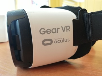 SAMSUNG GEAR VR ОТ OCULUS