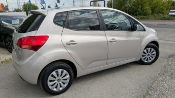 Kia Venga Mikrovan 1.4 CRDi WGT 90KM 2011 Kia Venga 1.4D 90PS OPŁACONY Bezwypadkowy, zdjęcie 8
