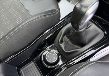 Peugeot 2008 I SUV Facelifting 1.2 PureTech 110KM 2019 Peugeot 2008 1.2 Benzyna 110KM, zdjęcie 25