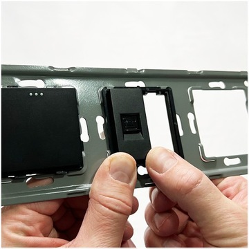 Ramka Szklana Potrójna Czarna do Modułów MIUUN GL