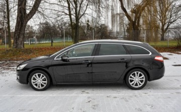 Peugeot 508 I SW 1.6 THP 156KM 2012 Peugeot 508 Bezwypadkowy Panorama 1.6 Benzyna 156KM, zdjęcie 1