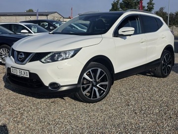Nissan Qashqai II Crossover 1.2 DIG-T 115KM 2015 Nissan Qashqai 1.2 115ps Benz Navi Xenon LED