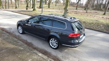 Volkswagen Passat B7 Variant 2.0 TDI CR DPF BlueMotion 170KM 2012 PASSAT .. Panorama .. Klimatronik .. Kamera .. Nawigacja .. 2 x PDC .., zdjęcie 28