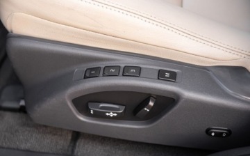 Volvo XC60 I SUV Facelifting 2.0 D4 DRIVE-E 190KM 2015 Volvo XC 60 D4 190KM SUMMUM Xenon Skora Navi Virtual Panorama El.Klapa Ful, zdjęcie 17