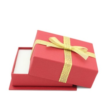 Pudełko prezentowe na obrączkę, pierścionek