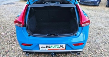 Volvo V40 II Hatchback 1.6 T3 150KM 2013 Volvo V40 BENZYNA alcantara KAMERA czarny sufit R DESIGN okazja, zdjęcie 29