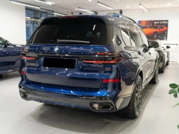 BMW X7 SUV Facelifting 3.0 40i 381KM 2026 xDrive40i M Sport 3.0 (381 KM)| Hak holowniczy, elektryczny, zdjęcie 3