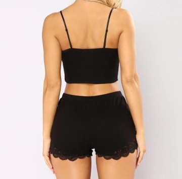 КРАСНАЯ КРУЖЕВНАЯ ХЛОПКОВАЯ ПИЖАМА С КОРОТКОЙ ФУТБОЛКОЙ M/L