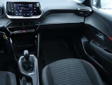 Peugeot 208 II Hatchback 1.2 PureTech 75KM 2020 Peugeot 208 1.2 PureTech, Salon Polska, zdjęcie 7