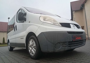 Renault Trafic II Kabina 2.0 dCi 115KM 2009 Renault Trafic Zarejestrowany - 2,0 - 114 KM - 9 osob 2.0 Diesel 114KM, zdjęcie 5