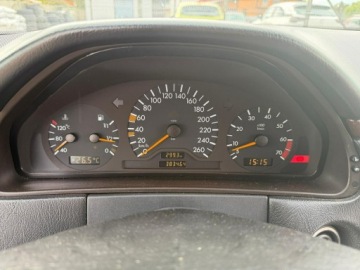 Mercedes Klasa E W210 Sedan 2.0 Kompressor 186KM 1999 Mercedes E 200 gaz LPG, zarejestrowany!, zdjęcie 6