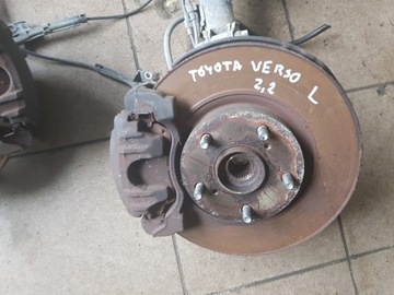 COROLLA II VERSO 2,2 POMPA WSPOMAGANIA == KALISZ ==